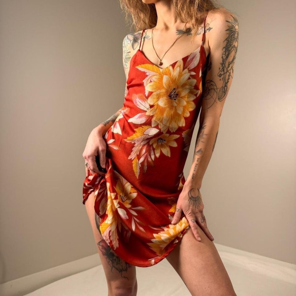 Forever 21 Red Floral Midi‎ Slip Dress Small | Y2K Silky Summer Dress